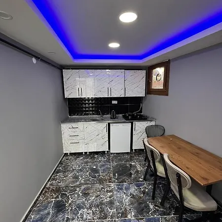 Pequena Casa Appartamento